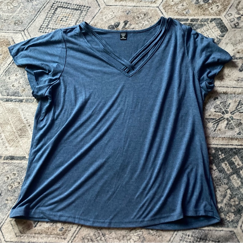 SHEIN Deep Blue V-Neck cross cross strap Short Sleeve Tee - Picture 1 of 2